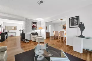 4831 Knickerbocker St, Houston, TX 77035 - Photo 14