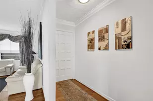 4831 Knickerbocker St, Houston, TX 77035 - Photo 8