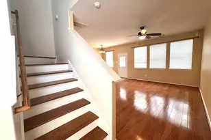 213 E Summerhaze Circle, The Woodlands, TX 77382 - Photo 6