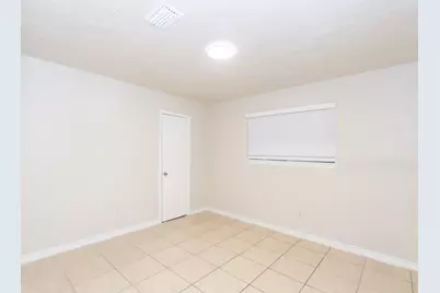 6710 Stiller Drive, Houston, TX 77489 - Photo 12