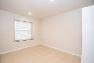 6710 Stiller Drive, Houston, TX 77489 - Photo 10