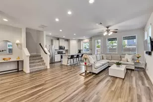 9904 Smokehouse Silo Ln, Houston, TX 77080 - Photo 8