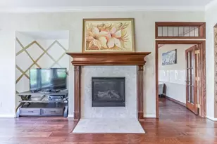 31 N Warbler Bend Cir, The Woodlands, TX 77382 - Photo 4