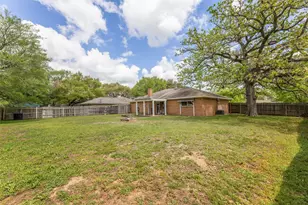 2916 Adrienne Dr, College Station, TX 77845 - Photo 18