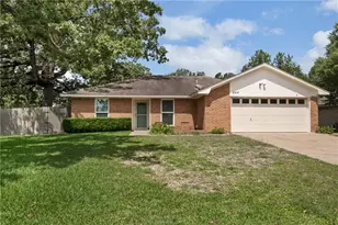 2916 Adrienne Dr, College Station, TX 77845 - Photo 1