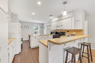 2916 Adrienne Dr, College Station, TX 77845 - Photo 6