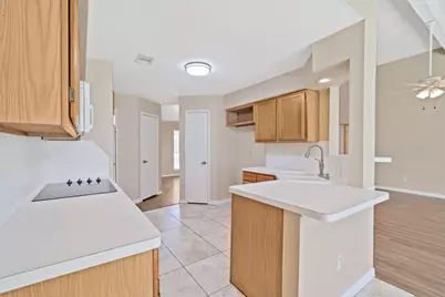 8614 Greenleaf Lake Drive, Houston, TX 77095 - Photo 10