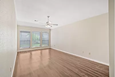 8614 Greenleaf Lake Drive, Houston, TX 77095 - Photo 18