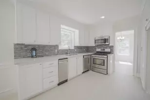 1419 Chestnut Ridge Rd, Kingwood, TX 77339 - Photo 18