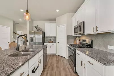 13711 Saxon Cliff Lane, Rosharon, TX 77583 - Photo 12