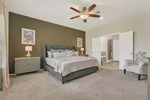 13711 Saxon Cliff Ln, Rosharon, TX 77583 - Photo 16