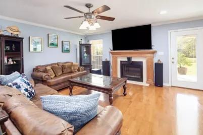 209 Ranchette Court, Bryan, TX 77808 - Photo 8