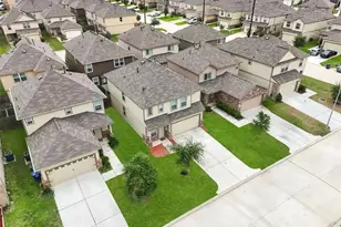 5710 Esk River Trl, Katy, TX 77449 - Photo 2