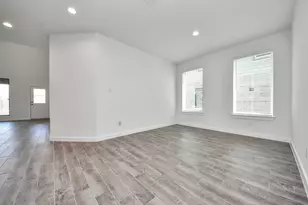 11810 Royal Willow Ln, Houston, TX 77066 - Photo 10