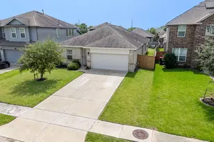 10414 Ritter Run Dr, Rosharon, TX 77583 - Photo 2