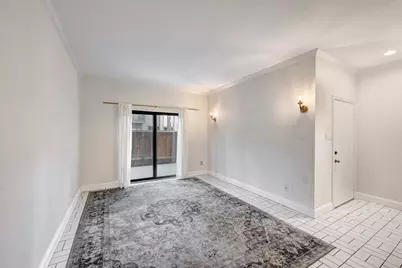 11711 Memorial Drive #683, Houston, TX 77024 - Photo 4