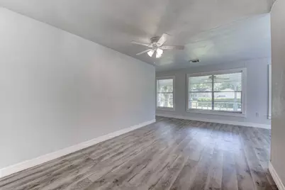 9112 Harvest Acres, Manvel, TX 77578 - Photo 12