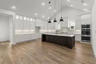 12122 Grassy Bnd Dr, Mont Belvieu, TX 77523 - Photo 10