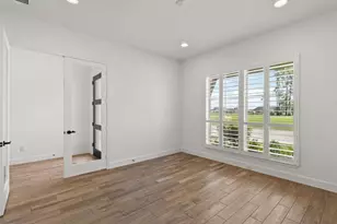 12122 Grassy Bnd Dr, Mont Belvieu, TX 77523 - Photo 32