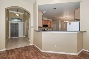 10002 Forest Spring Ln, Pearland, TX 77584 - Photo 4