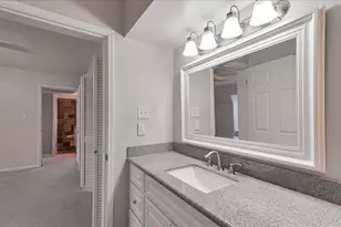 2574 Marilee Ln, Houston, TX 77057 - Photo 44