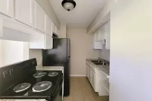 3206 Lobit Dr, Dickinson, TX 77539 - Photo 6