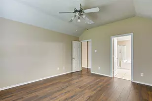 16935 Hampton Glen Ct, Houston, TX 77083 - Photo 14