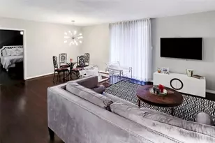 3401 Timmons Ln, Houston, TX 77027 - Photo 4