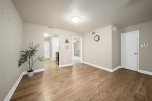 515 Tallowood Rd, Houston, TX 77024 - Photo 14