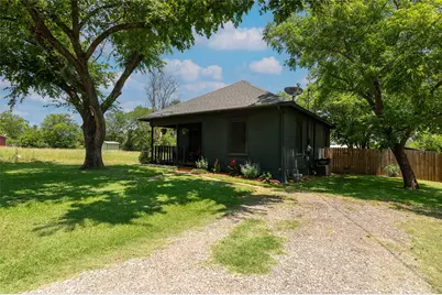 506 N Hill Street, Caldwell, TX 77836 - Photo 38