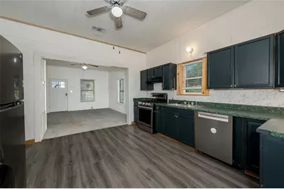 506 N Hill Street, Caldwell, TX 77836 - Photo 14