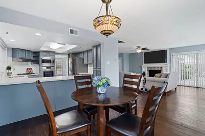 2019 Braesmeadow Lane, Sugar Land, TX 77479 - Photo 8