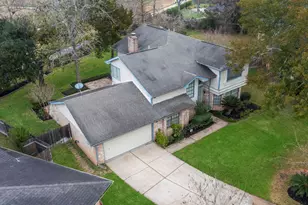 2019 Braesmeadow Ln, Sugar Land, TX 77479 - Photo 28