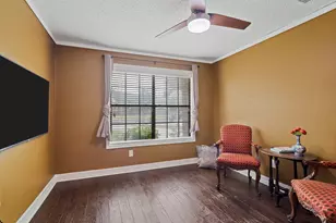 2019 Braesmeadow Ln, Sugar Land, TX 77479 - Photo 12