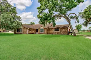 7594 County Rd 684C, Sweeny, TX 77480 - Photo 1