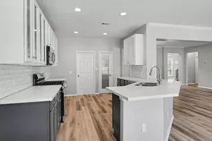 22310 Lamaster Ln, Spring, TX 77373 - Photo 18