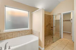 10506 Pleasant Villas Ln, Houston, TX 77075 - Photo 32