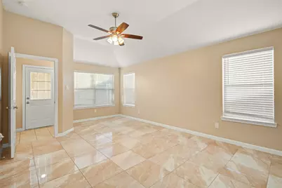 10506 Pleasant Villas Lane, Houston, TX 77075 - Photo 30