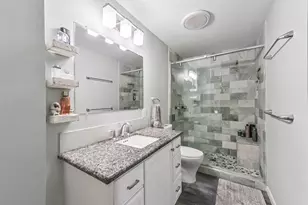 3919 Sunrise Dr, La Porte, TX 77571 - Photo 14