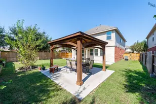 6402 Addlestone Ridge Ln, Katy, TX 77494 - Photo 2