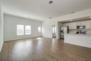 4226 Iris Jade Dr, Baytown, TX 77521 - Photo 8