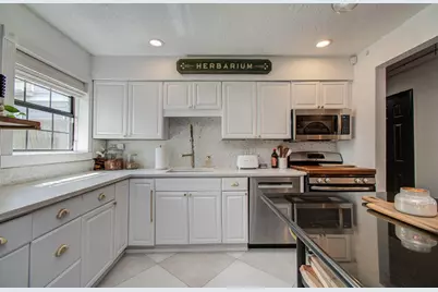 1612 E Bonner Street, Houston, TX 77007 - Photo 16