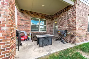 305 Bryan Wy, Angleton, TX 77515 - Photo 26