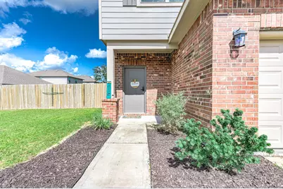 305 Bryan Way, Angleton, TX 77515 - Photo 8