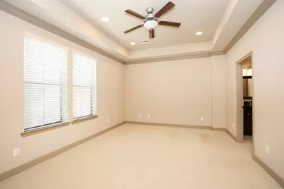 6705 Woodbend Park S, Houston, TX 77055 - Photo 18