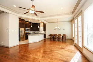 6705 Woodbend Park S, Houston, TX 77055 - Photo 8