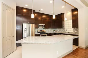6705 Woodbend Park S, Houston, TX 77055 - Photo 10