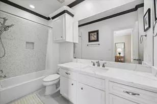 715 Birdsall St, Houston, TX 77007 - Photo 32
