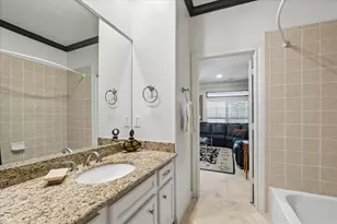 715 Birdsall St, Houston, TX 77007 - Photo 8