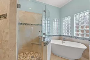 308 Oak Haven St, Baytown, TX 77520 - Photo 22